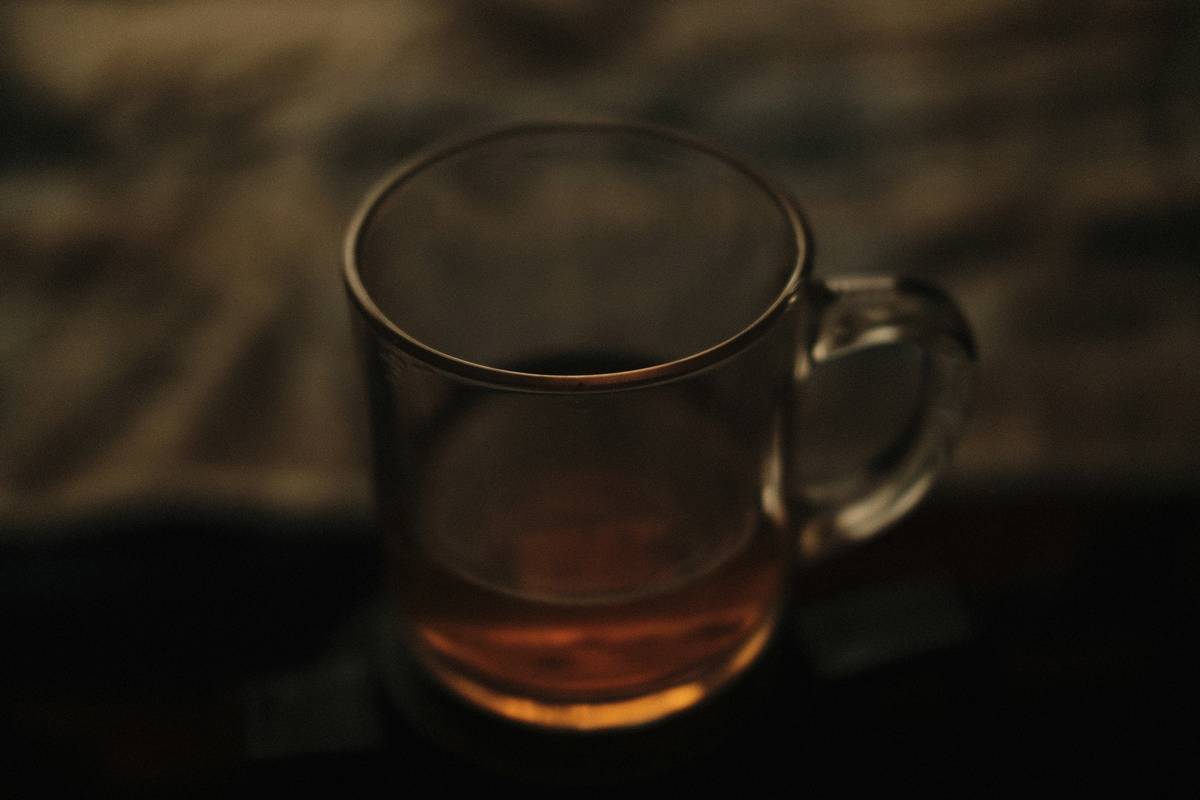 Step-by-step visual guide showing ingredients and preparation of golden milk