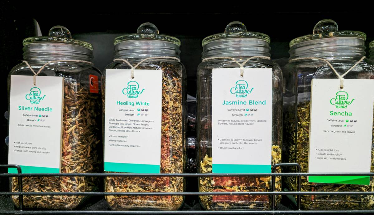 Infographic showing turmeric's anti-inflammatory properties